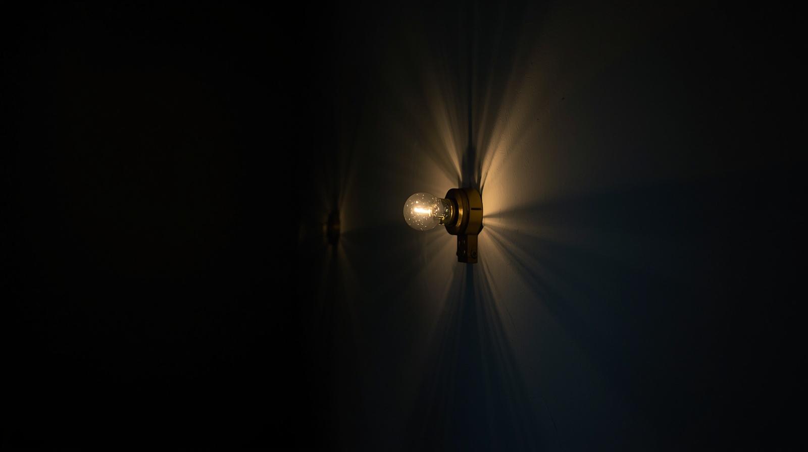 Why Smart Lights Keep Flickering: 7 Fixes That Actually Work